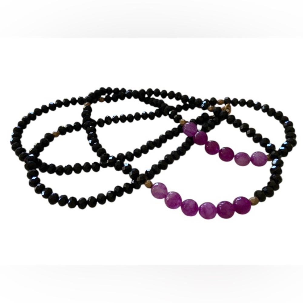 GLASS BEAD NECKLACE